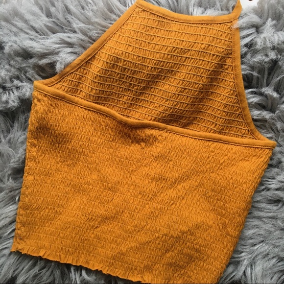 Halter Top - Picture 4 of 4